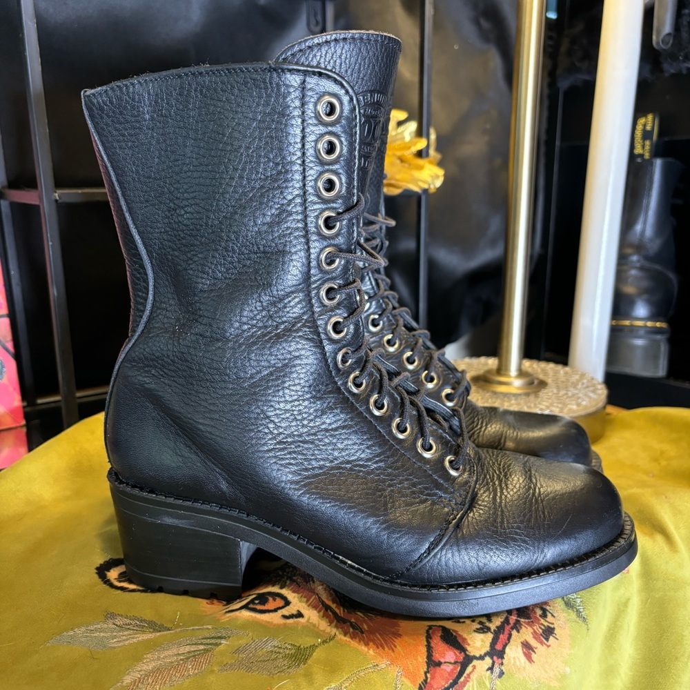 ROOTS CANADA combat boots size 8